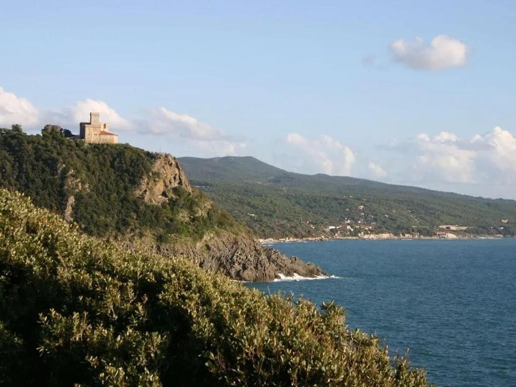 Holiday home Casina Montenero Comfortable Holiday Residence Italy